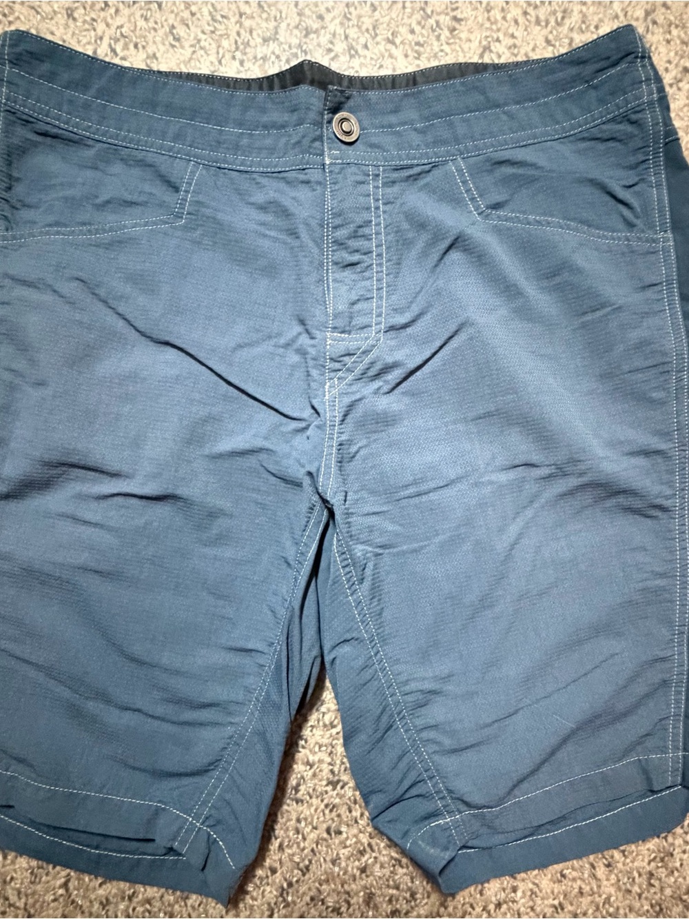 Kuhl Men's Blue Shorts 34 stretch